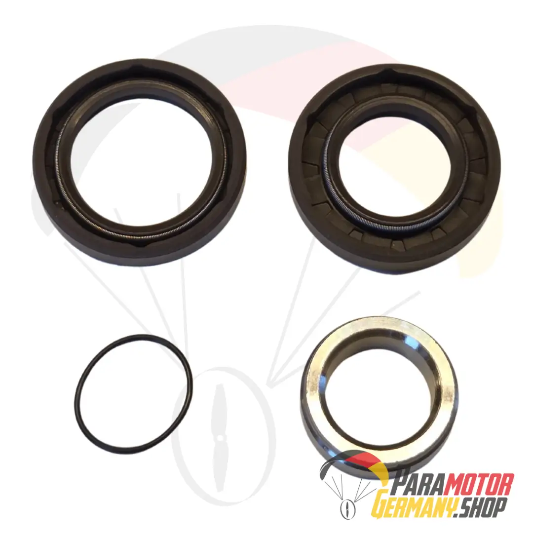 AT144k Kit of oil seals viton 25/35/5 and 20/35/7 mm and bearing spacer with O-ring | Vittorazi AT144k Kit of oil seals viton 25/35/5 and 20/35/7 mm and bearing spacer with O-ring | Vittorazi